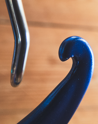 押せば開けられるピン